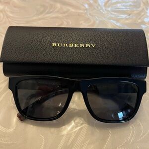 Burberry Black Sunglasses